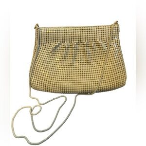Vintage 1970’s Cream Metal Mesh shoulder Bag w/metal Strap 7”/8.5”W x 6.25”H